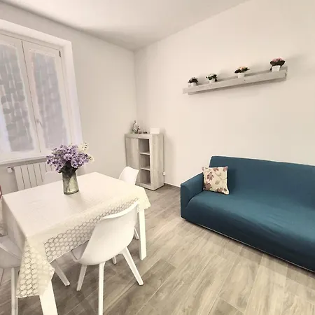 La Casa Floreale Ρώμη
